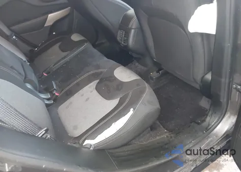 2018 Jeep Cherokee Latitude Tech Connect 4X4 из США, поврежденный, VIN 1C4PJMCB7JD587095